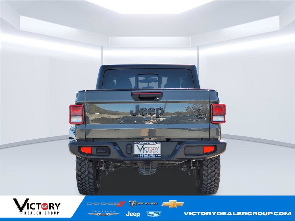 2023 Jeep Gladiator Willys