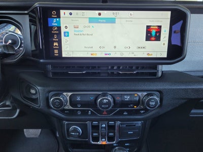 2025 Jeep Gladiator Nighthawk