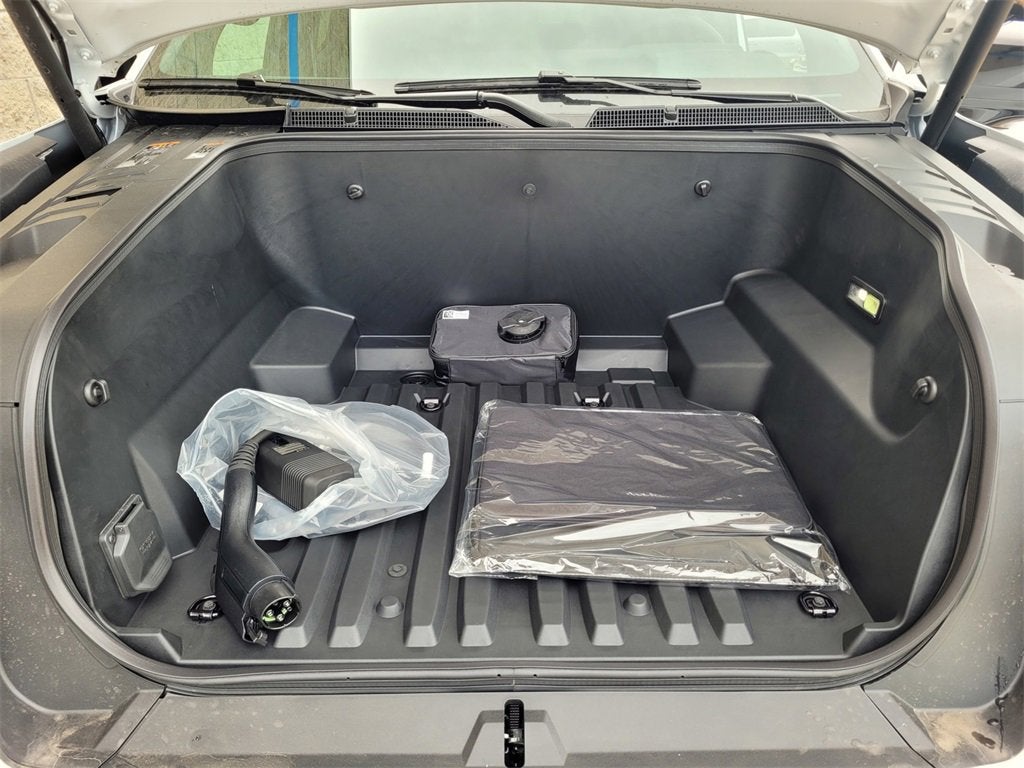 2024 Chevrolet Silverado EV RST