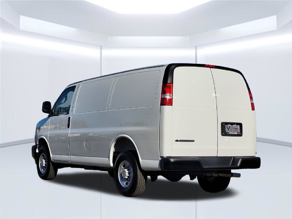 2026 Chevrolet Express Cargo WT
