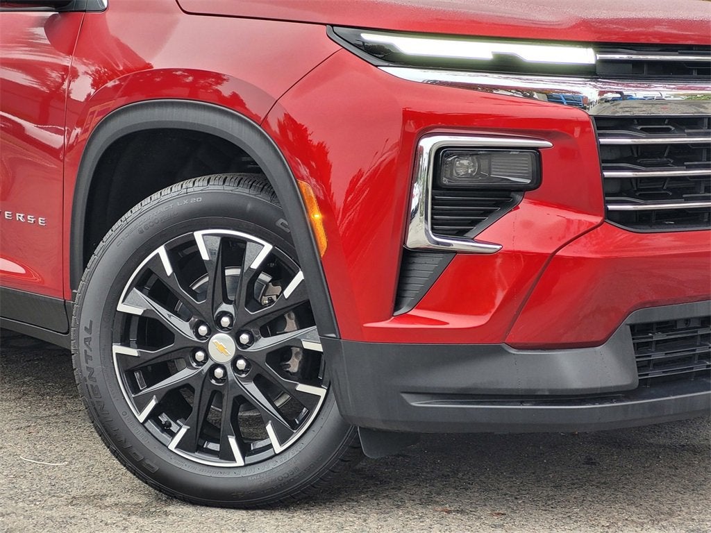 2025 Chevrolet Traverse LT