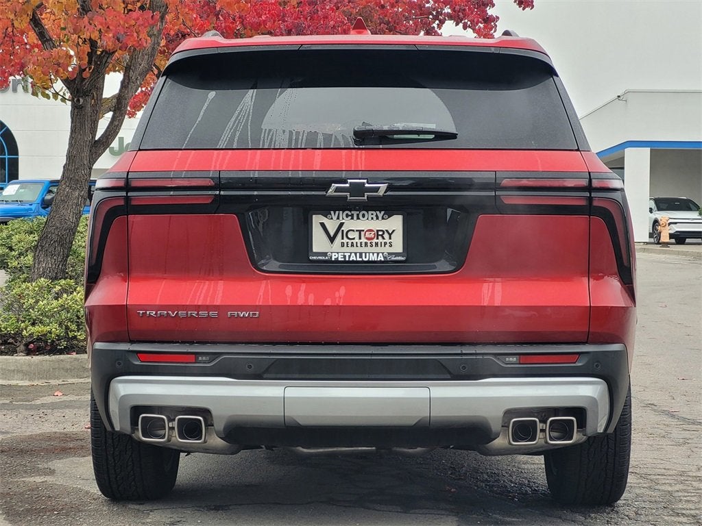 2025 Chevrolet Traverse LT