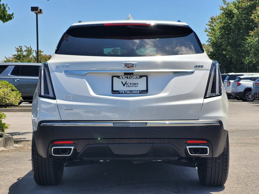 2026 Cadillac XT5 Sport