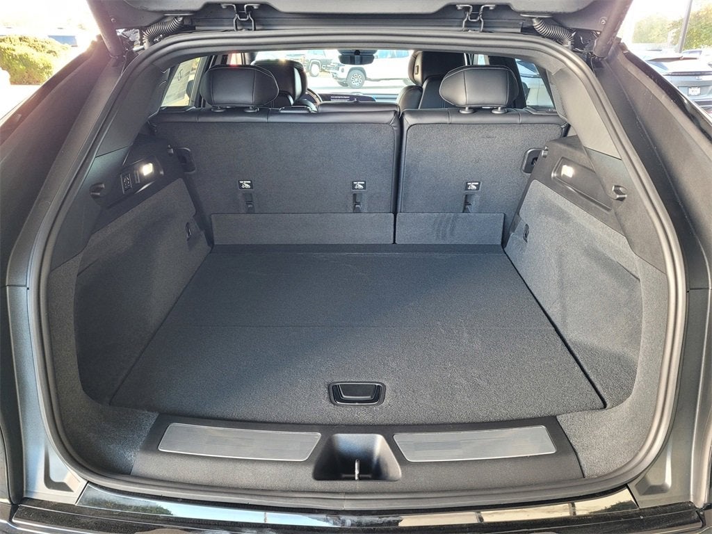 2026 Cadillac LYRIQ Premium Sport