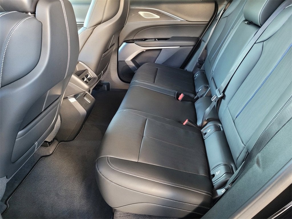 2026 Cadillac LYRIQ Premium Sport