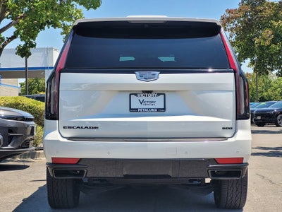 2022 Cadillac Escalade Sport Platinum