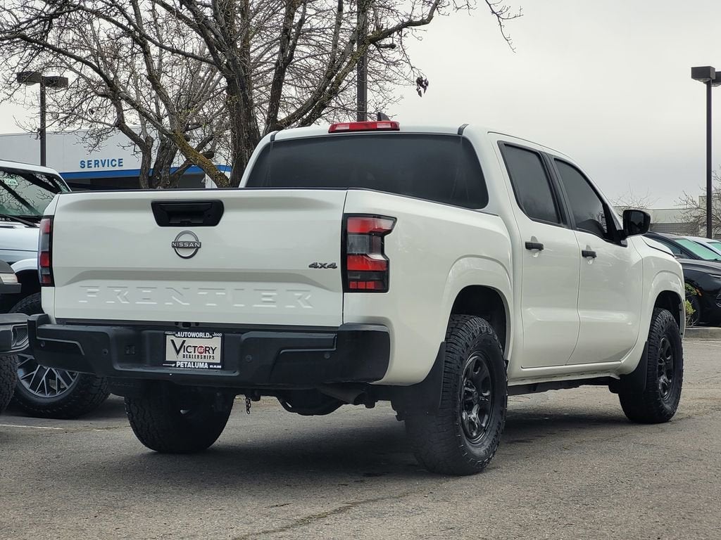 2022 Nissan Frontier S