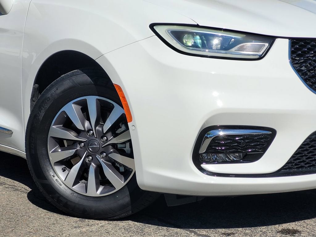2022 Chrysler Pacifica Hybrid Limited