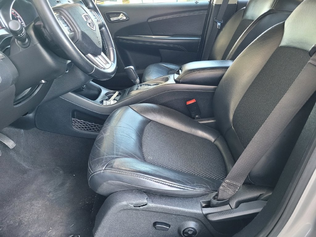 2020 Dodge Journey Crossroad