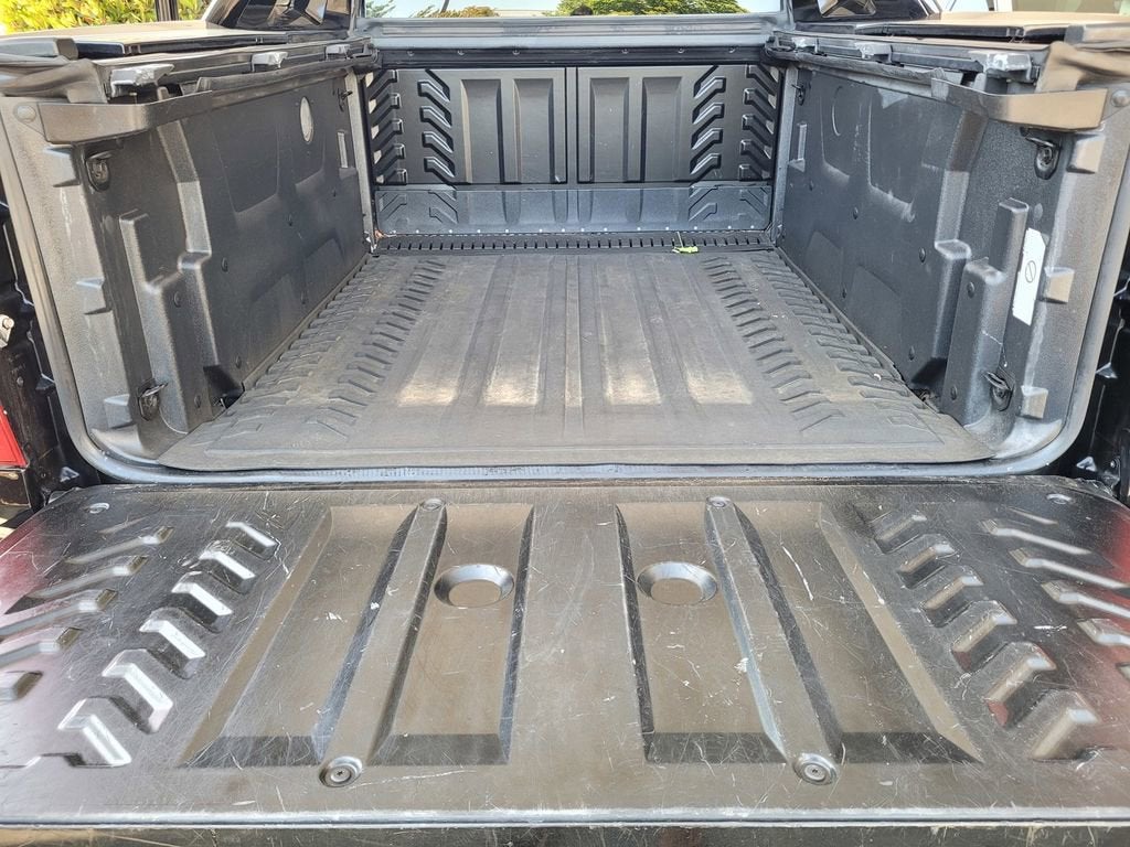2013 Chevrolet Avalanche LTZ