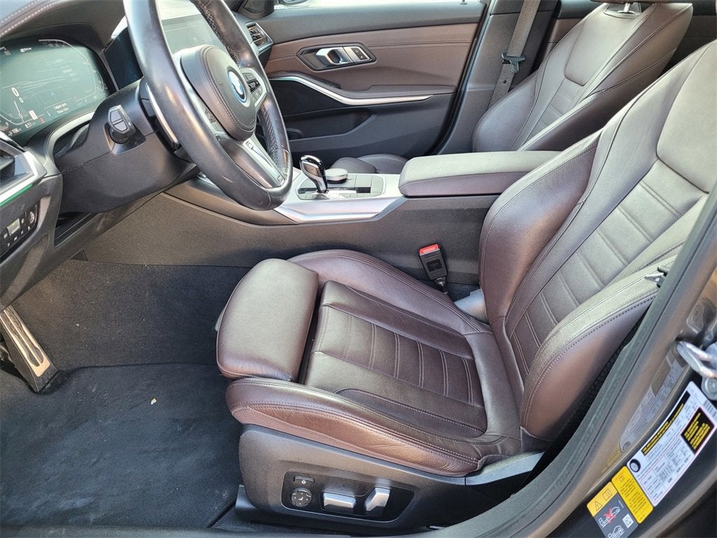 2022 BMW 3 Series 330e