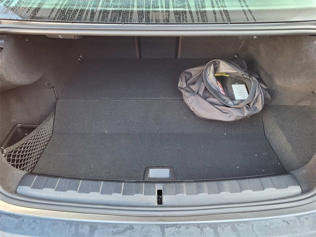 2022 BMW 3 Series 330e