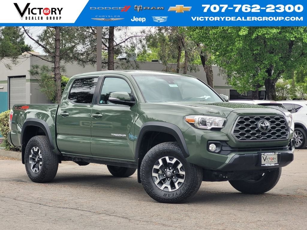 2022 Toyota Tacoma 4WD SR