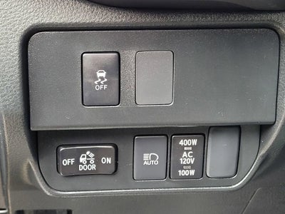 2022 Toyota Tacoma 4WD SR