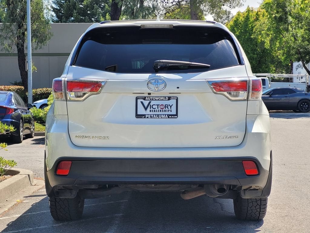 2016 Toyota Highlander XLE