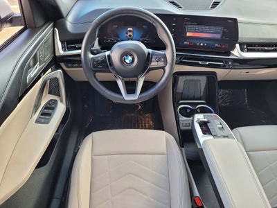 2025 BMW X2 xDrive28i