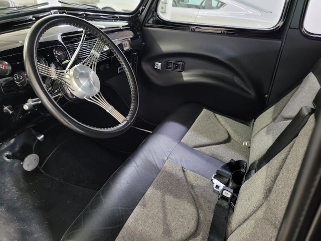 1940 Ford Interior